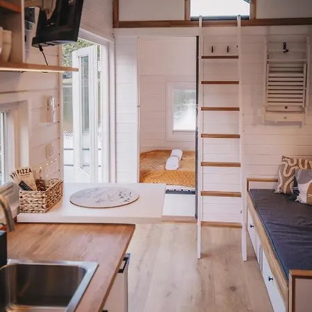 Polwysep Zacisze - Tiny House Village Przywidz  Exterior foto