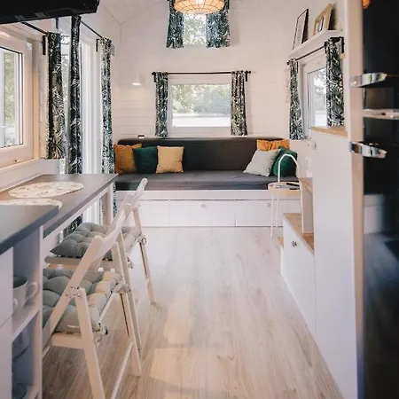 Polwysep Zacisze - Tiny House Village Przywidz  Exterior foto