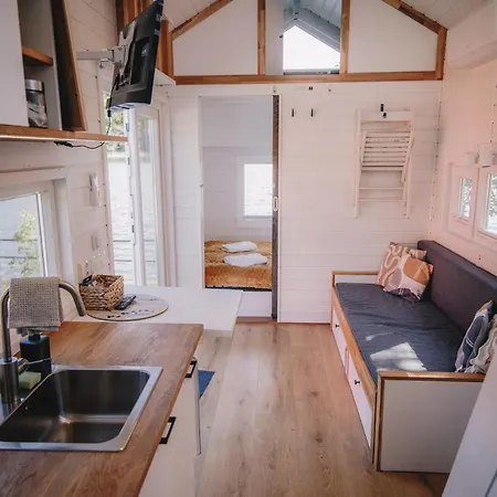 Polwysep Zacisze - Tiny House Village Przywidz  Exterior foto