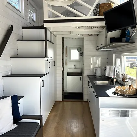 Polwysep Zacisze - Tiny House Village Przywidz  Exterior foto