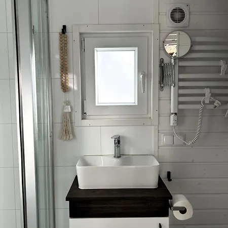 Polwysep Zacisze - Tiny House Village Przywidz  Exterior foto
