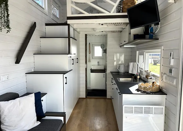 Polwysep Zacisze - Tiny House Village