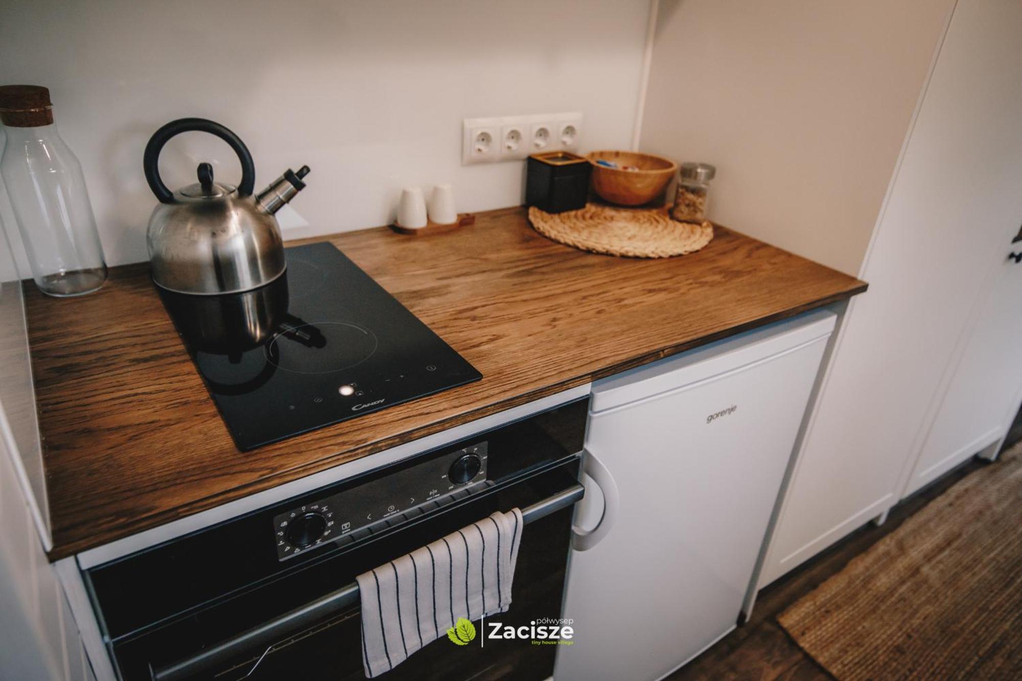 Polwysep Zacisze - Tiny House Village Campingplatz *